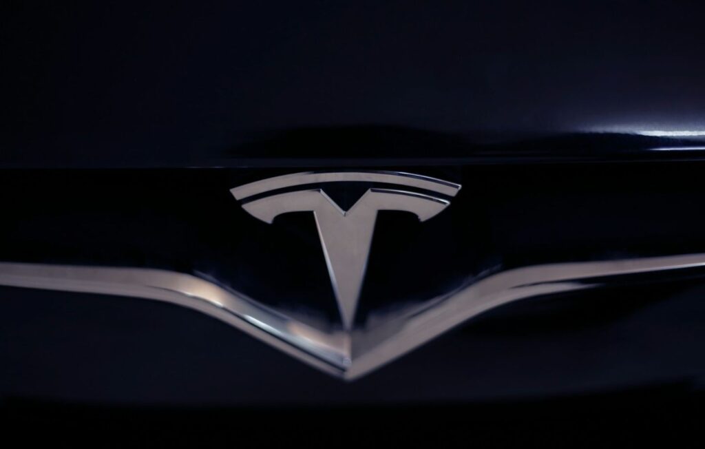 tesla-propuesta-unica-de-valor-designplus